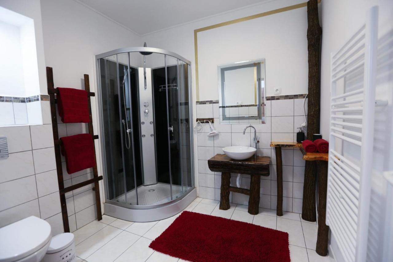 Ehm Resort Mesteri Ngoại thất bức ảnh